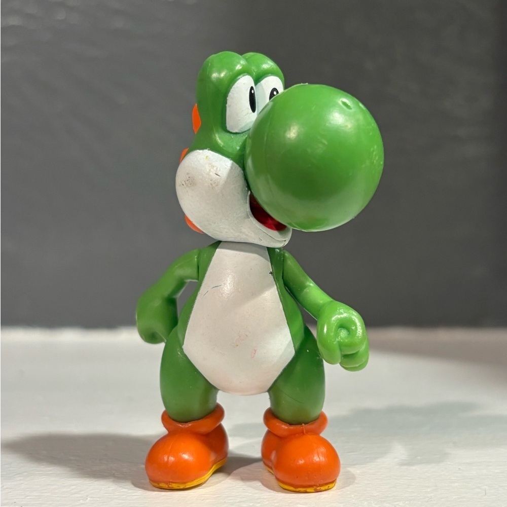 Green YOSHI  Figurine